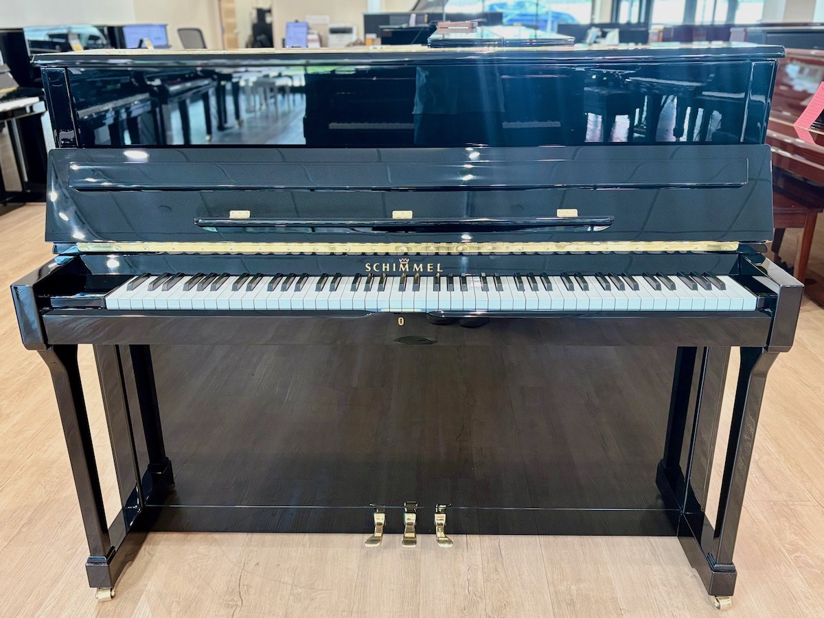 schimmel C-120