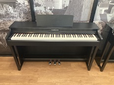Yamaha CLP-625B