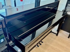 Yamaha CLP-685PE