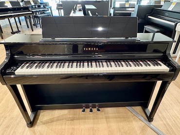 Yamaha CLP-845