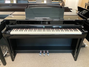 Yamaha CLP-765GP Clavinova Grand Piano Polished Ebony piano