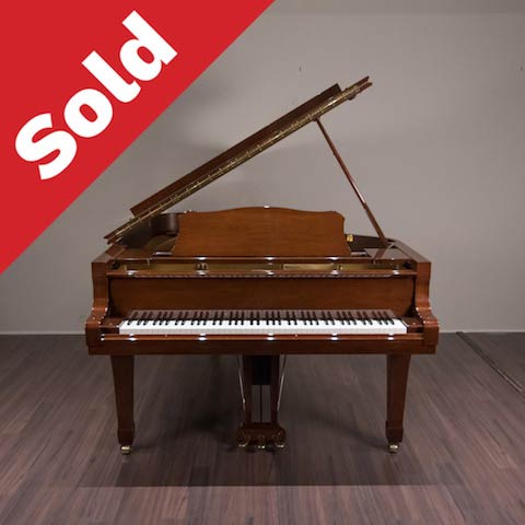 yamaha grand piano